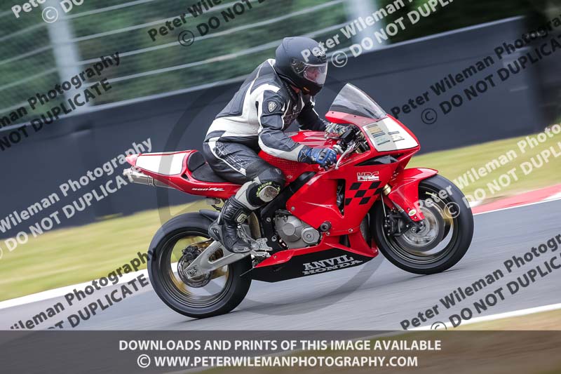 anglesey;brands hatch;cadwell park;croft;donington park;enduro digital images;event digital images;eventdigitalimages;mallory;no limits;oulton park;peter wileman photography;racing digital images;silverstone;snetterton;trackday digital images;trackday photos;vmcc banbury run;welsh 2 day enduro